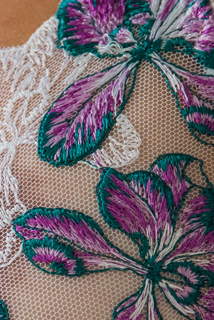 Flores Bralette - Image 5